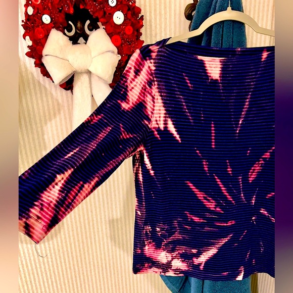 Reimagined handmade boatneck Cotton Top. Reverse Dye. - Picture 1 of 9